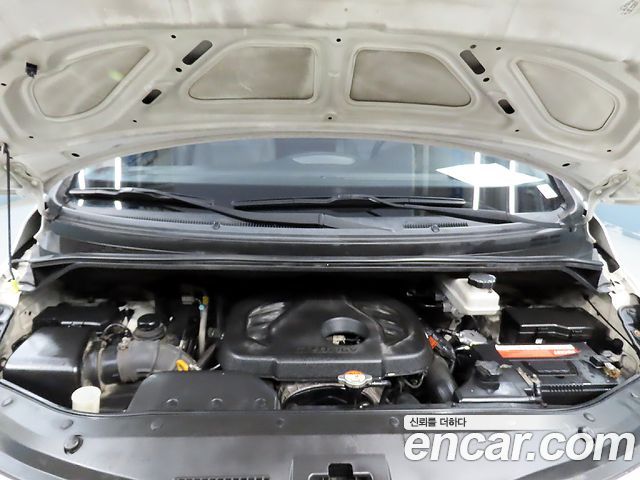 Hyundai Starex 2017 — photo 19