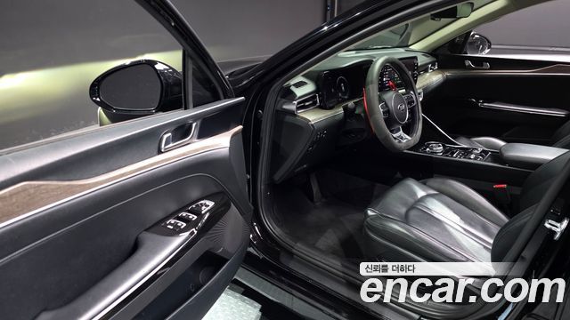 Kia K5 2021 — photo 11