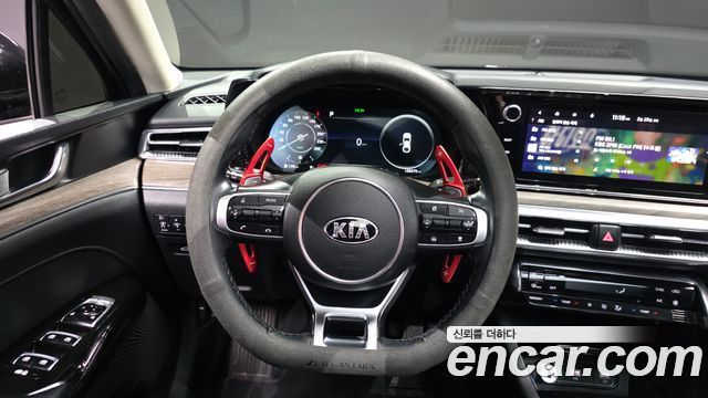 Kia K5 2021 — photo 13