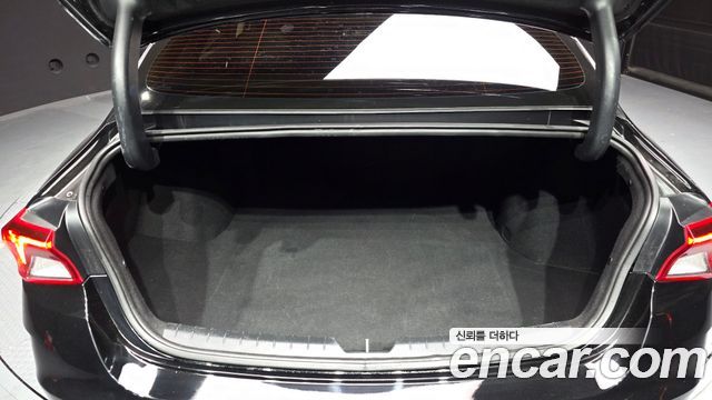 Kia K5 2021 — photo 20