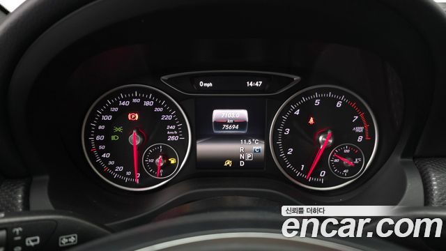 Mercedes-Benz A-Class 2017 — photo 8