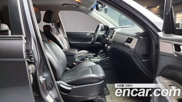 KG Mobility Rexton 2018 — photo 10