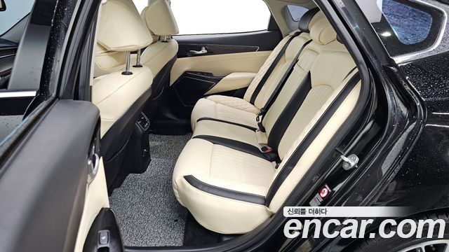 Kia K7 2020 — photo 12