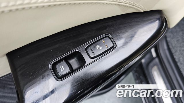 Kia K7 2020 — photo 18