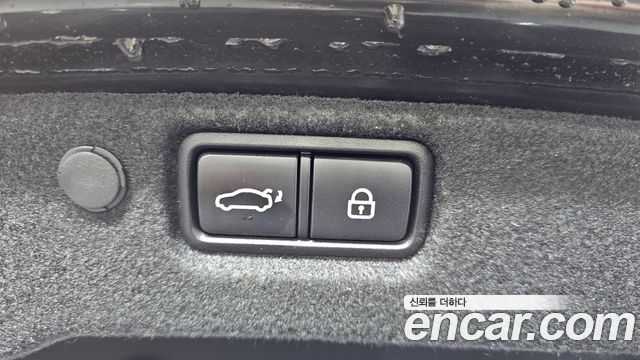 Kia K7 2020 — photo 20