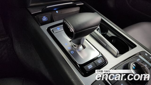 Genesis G80 2019 — photo 9