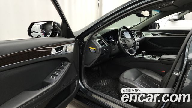 Genesis G80 2019 — photo 10