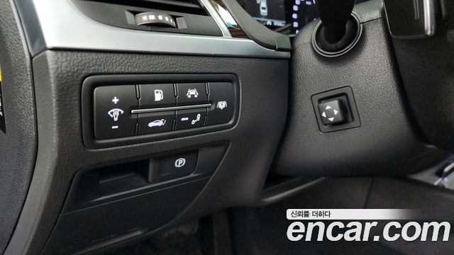 Genesis G80 2019 — photo 16