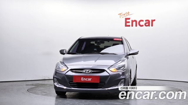 Hyundai Accent 2014 — photo 3