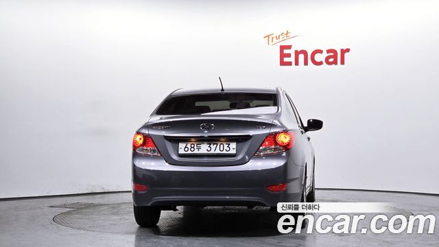 Hyundai Accent 2014 — photo 4