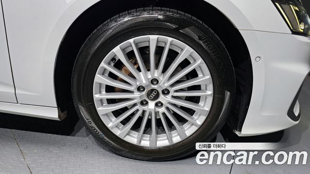 Audi A6 2021 — photo 5