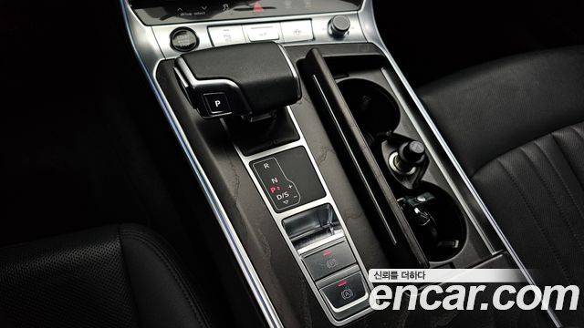 Audi A6 2021 — photo 9