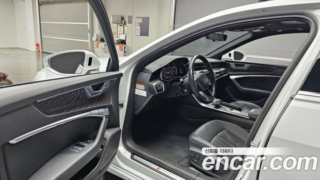 Audi A6 2021 — photo 10