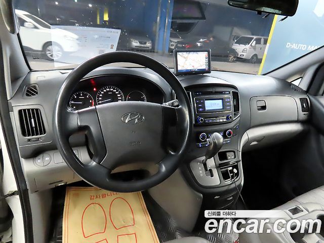Hyundai Starex 2017 — photo 5