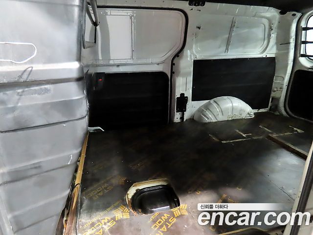 Hyundai Starex 2017 — photo 7