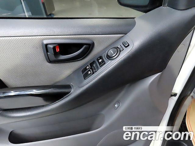 Hyundai Starex 2017 — photo 14