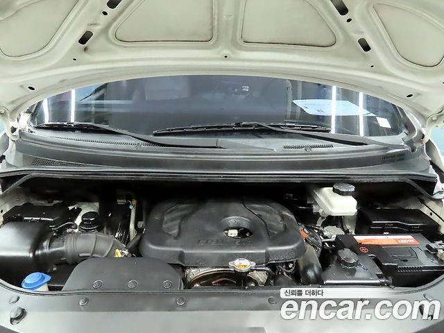 Hyundai Starex 2017 — photo 19