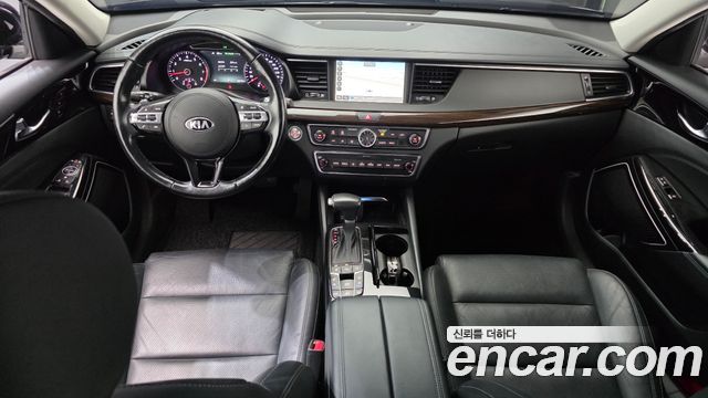 Kia K7 2018 — photo 7
