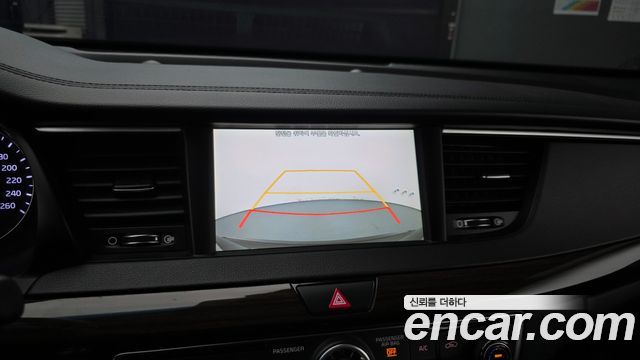 Kia K7 2018 — photo 18