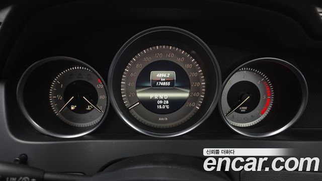 Mercedes-Benz C-Class 2013 — photo 8
