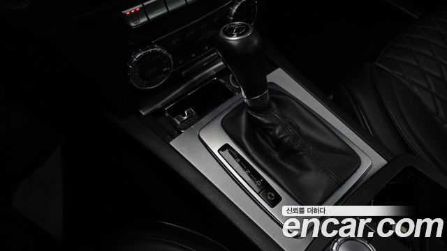 Mercedes-Benz C-Class 2013 — photo 9