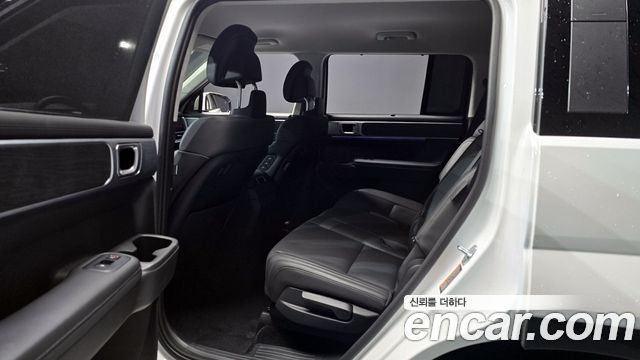 Hyundai Santafe 2024 — photo 12