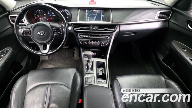 Kia K5 2018 — photo 7