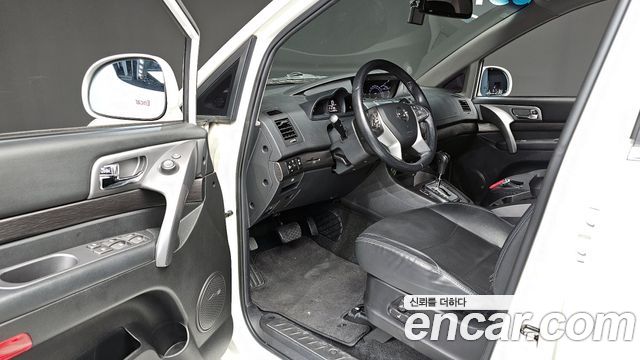 KG Mobility KORANDO 2017 — photo 11