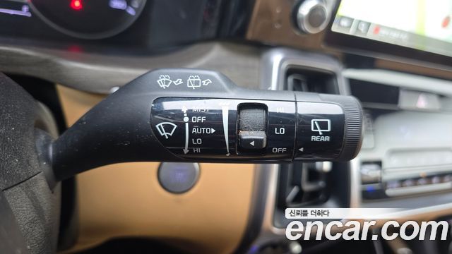 Kia Sorento 2021 — photo 16
