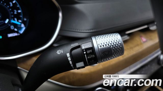 Genesis G80 2021 — photo 16