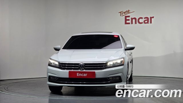 Volkswagen Passat 2018 — photo 3