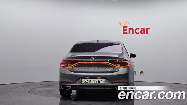 Hyundai Grandeur 2018 — photo 4