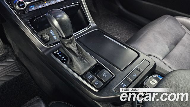 Hyundai Grandeur 2018 — photo 9