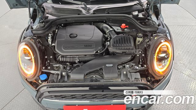 Mini Cooper 2023 — photo 6