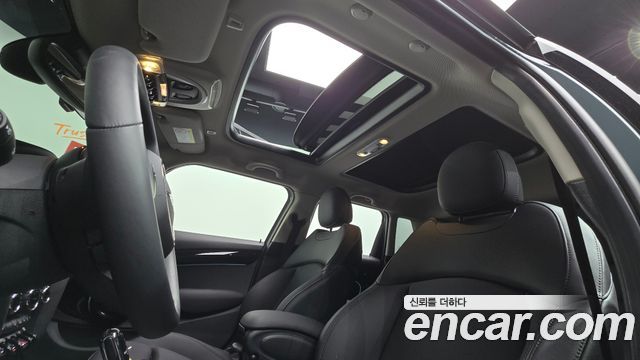 Mini Cooper 2023 — photo 20