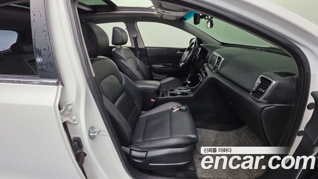 Kia Sportage 2017 — photo 10