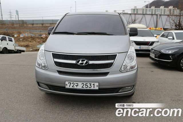 Hyundai Starex 2016 — photo 1