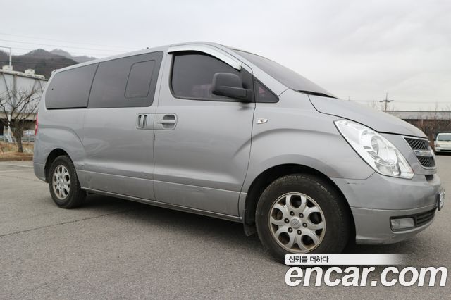 Hyundai Starex 2016 — photo 2