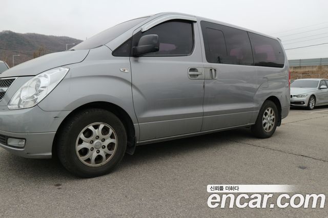 Hyundai Starex 2016 — photo 3