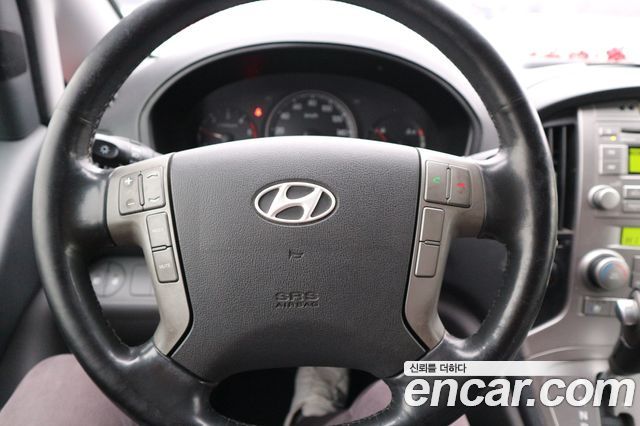 Hyundai Starex 2016 — photo 13