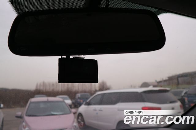 Hyundai Starex 2016 — photo 18