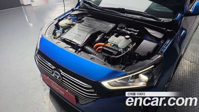 Hyundai Ioniq 2017 — photo 6