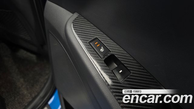Hyundai Ioniq 2017 — photo 19