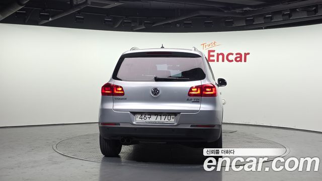 Volkswagen Tiguan 2014 — photo 4