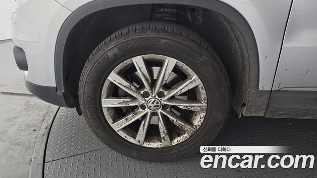 Volkswagen Tiguan 2014 — photo 5