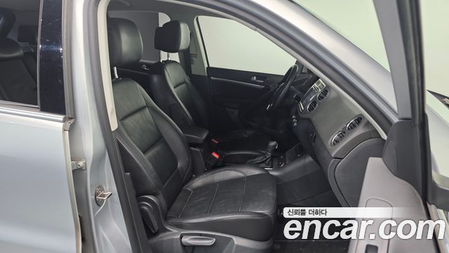 Volkswagen Tiguan 2014 — photo 10