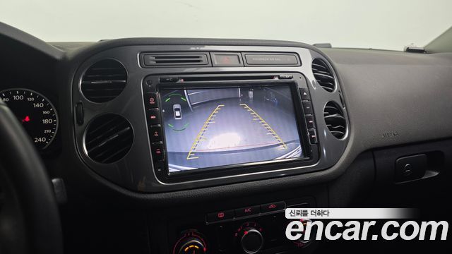 Volkswagen Tiguan 2014 — photo 15
