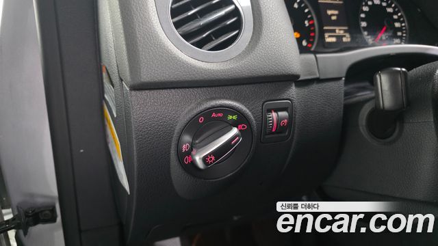 Volkswagen Tiguan 2014 — photo 17
