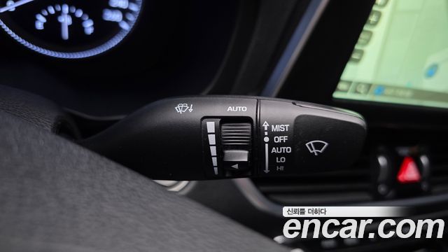 Hyundai Grandeur 2017 — photo 18