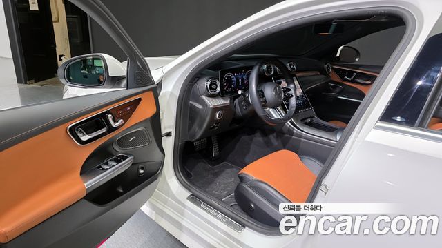 Mercedes-Benz C-Class 2022 — photo 10